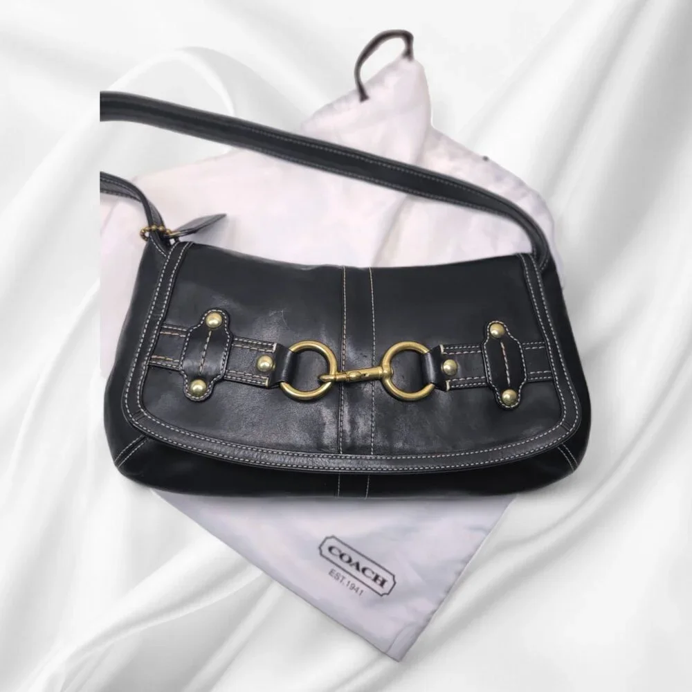 COACH Vintage Ergo Belted Flap Bag in black - Picture 8 of 12